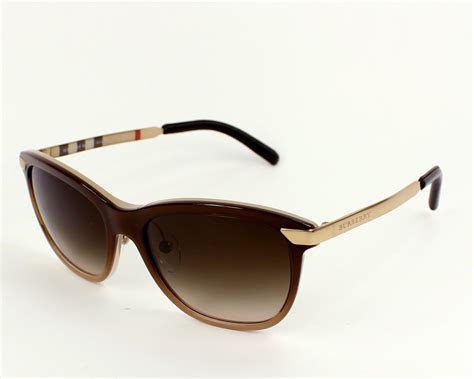 lunette solaire burberry femme|Lunettes de soleil de luxe pour femme .